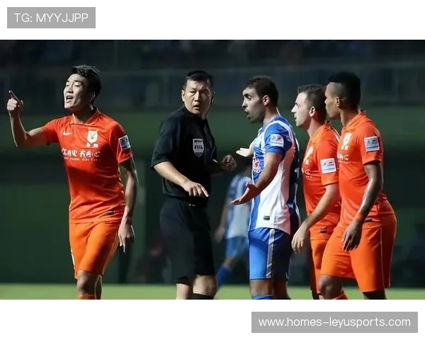 年轻教练战术创新引发媒体与球迷热议